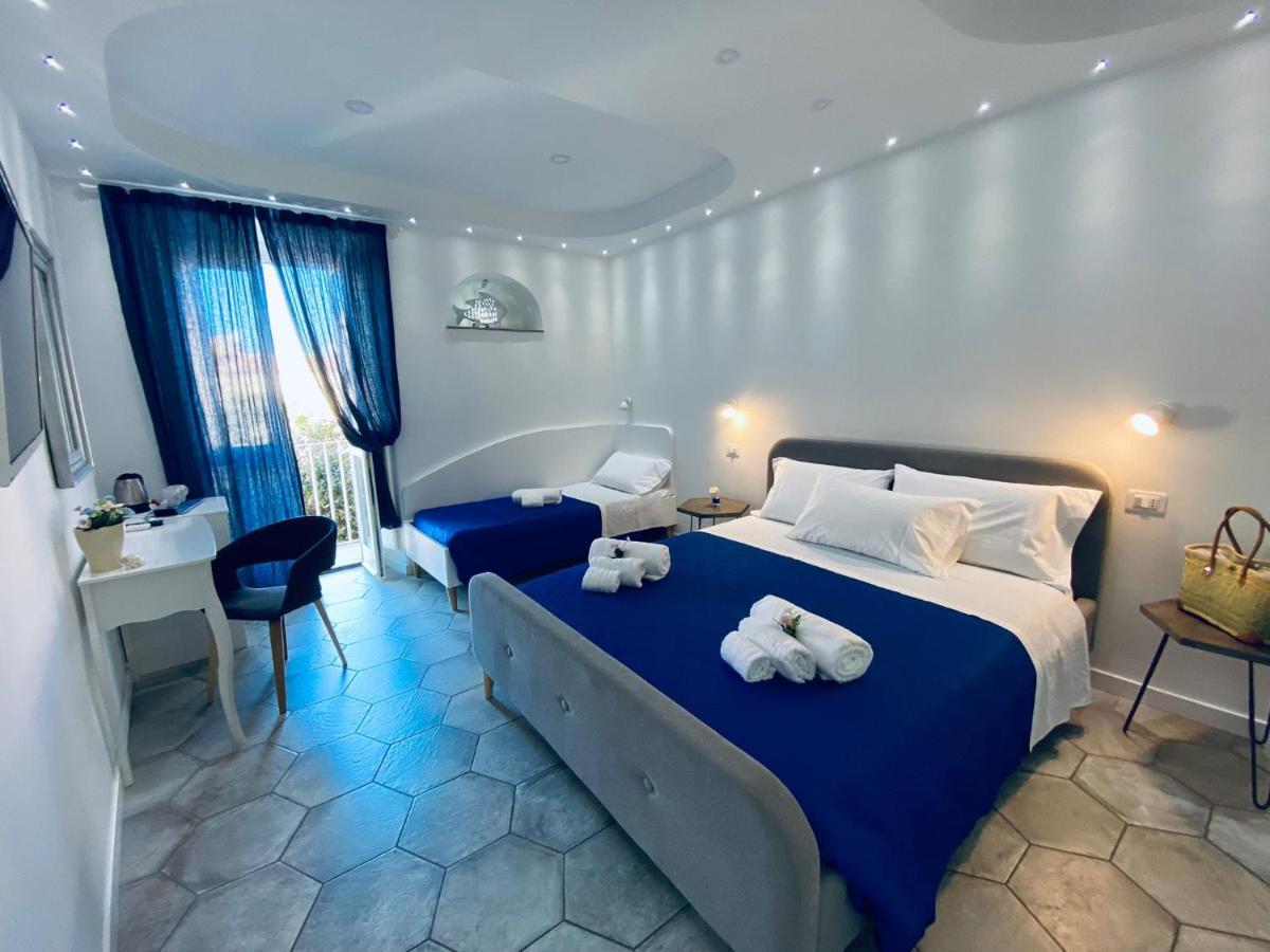 Hotel Fior Dei Carmeliti Centre Tropea Exterior foto